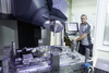  – KRUG's machining centers are also connected to the Hummingbird MES. The associated NC programs are available on time and in a process-safe manner. In addition, the machine running times are recorded automatically.
